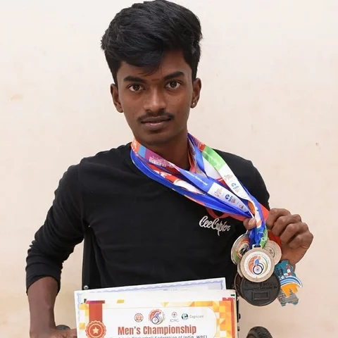 இந்திய வீல்சேர் கூடைப்பந்து அணியில் கலக்கும் நெல்லை லட்சுமணன்!