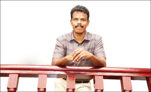 பிரியங்கா to தமிழிசை: 7 நிமிட வாசிப்பில் ஆனந்த விகடனின் 10 அம்சங்கள்!