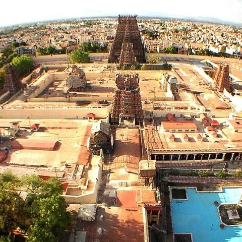 இந்தியாவிலேயே நம்பர் 1... நம்ம மதுரை மீனாட்சி! #SwachhIconicPlace #MeenakshiAmman