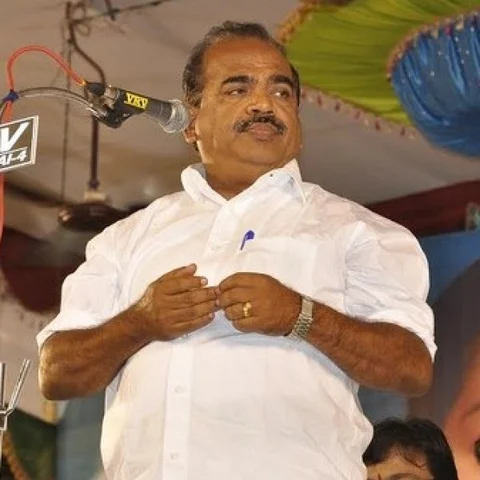’முதல்வர் நீராடியதால் காவிரி அழுக்காகி விட்டது’ - எடப்பாடியைச் சாடும் நாஞ்சில் சம்பத்!
