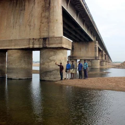 ``50 ஆண்டுகளாக நிலுவையில் உள்ள பேருந்து நிலைய கோரிக்கை'' - குளித்தலை மக்களின் வாக்கு யாருக்கு...?