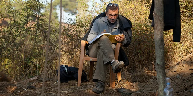நீர் வற்றிய நிலத்தின் நெடுமரம் - சைலானின் The Wild Pear Tree ஒரு பார்வை #iffi2018