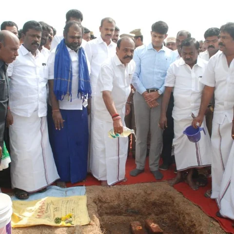 `ஸ்டெர்லைட்டை திறக்க முயல்வார்கள்; நாங்க பொறுப்பாக முடியாது!' - அமைச்சர் ஆர்.பி.உதயகுமார்