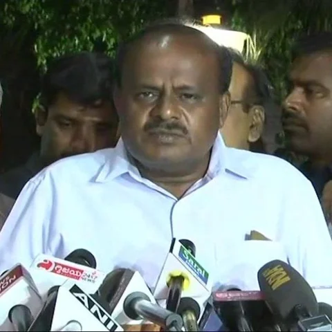 ‘எம்.எல்.ஏ-க்களிடம் பேரம் பேசிய எதிர்க்கட்சித் தலைவர்!’ - ஆடியோ வெளியிட்ட முதல்வர்