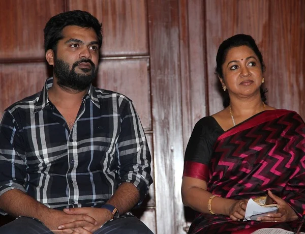 இது நம் சங்கம், வெளியே போக வேண்டாம்! சிம்புவுக்கு குவியும் அறிவுரை