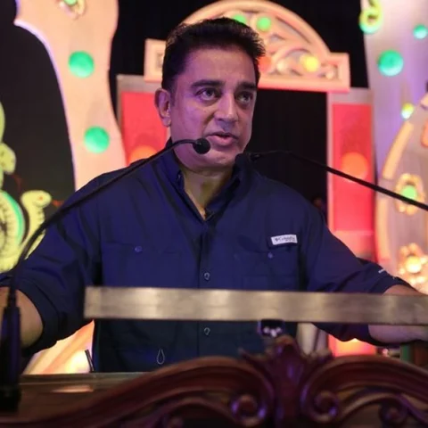’ரஜினியும் நானும் நண்பர்கள் தான், ஆனால் அரசியல் களம் வேறு’ -ஹார்வர்டு பல்கலைக்கழகத்தில் கமல் பேச்சு