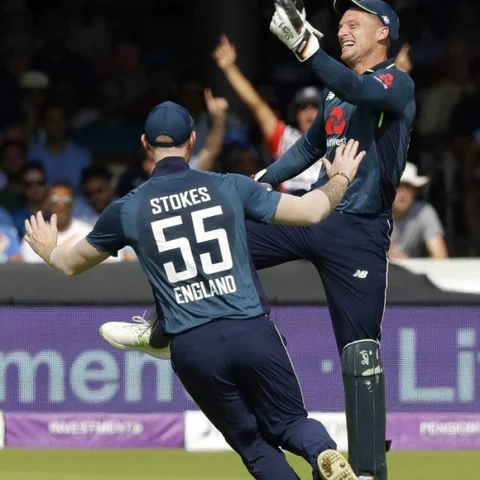 இங்கிலாந்தின் தல 'ரூட்'... கோலியின் சேஸர்ஸ் ஆல் அவுட்! #EngvInd