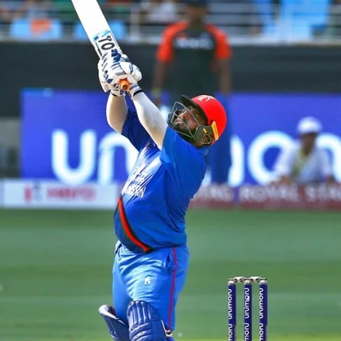 முகமது ஷஷாத் ஒன்மேன் ஷோ! ஆப்கானிஸ்தான் அசத்தல் பேட்டிங் #INDvAFG