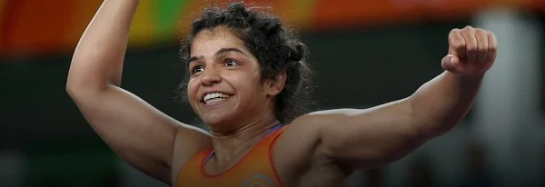 யார் இந்த சாக்ஷி மலிக்? - #RealHeroineSakshiMalik