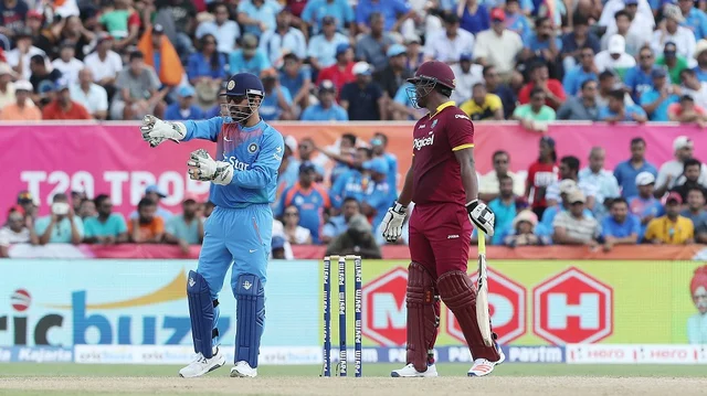ராகுல் சதம் வீண்! கடைசி பந்தில் இந்தியா தோல்வி!