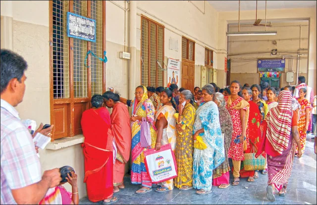 விகடன் போஸ்ட்: கழகங்களில் கலகக் குரல், பொள்ளாச்சி சந்தேகங்கள், அல்லாடும் ஏழை நோயாளிகள்!