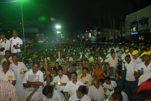 கொங்கு மக்களுக்காக இன்னொரு புதுக்கட்சி- தொடங்கினார் ஈஸ்வரன் (படங்கள்)