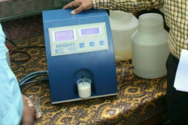 மதுரையில் பால் தரப் பரிசோதனை: பாலில் கொழுப்புச்சத்து குறைவாக உள்ளது கண்டுபிடிப்பு!