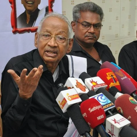 ''நீட் தேர்வு... வீரமணி சொல்லும் மகாராஷ்டிரா அரசின் உத்தரவு என்ன..?'
