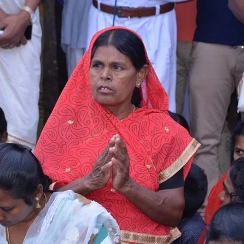 மும்மதங்களும் தாமிபரணியில் சங்கமம் - மகா புஷ்கரத்தில் நெகிழ்ச்சி...!