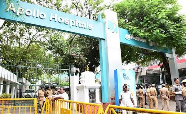'ஏழு நாள்களுக்குள் வீடியோ பதிவை ஒப்படைக்கவேண்டும்' - அப்போலோ மருத்துவமனைக்கு ஆறுமுகசாமி ஆணையம் உத்தரவு