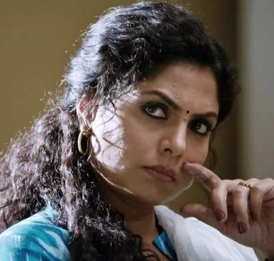 'பாபநாசம்' நடிகை ஆசா ஷரத்தின் போலி ஆபாச படங்கள்: போலீசில் புகார்!