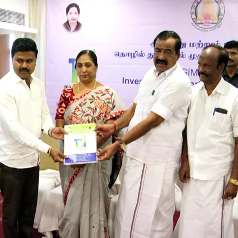 `நல்ல முறையில் பயன்படுத்திக்கொள்ளுங்கள்!' - தொழில்முனைவோர்களுக்கு அரசு கொறடா ராஜேந்திரன் அறிவுரை