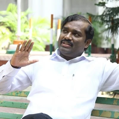 அதிமுக புறந்தள்ளியது இதற்காகத்தான்!- தனித்து போட்டியிடும் வேல்முருகனின் அடேங்கப்பா காரணம்!