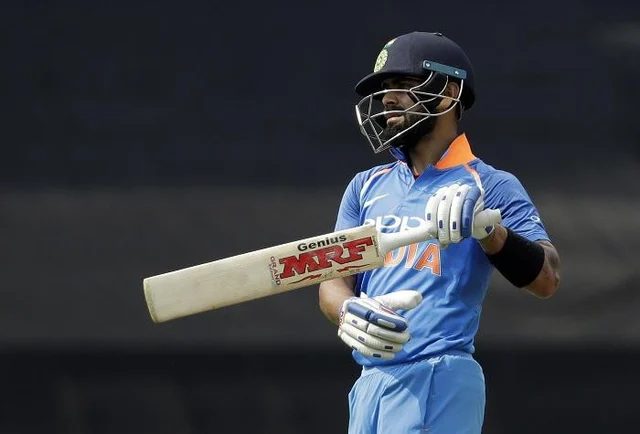 மொஹாலியில் கோலி செய்த மிகப்பெரிய தவறு... ஏன் இந்த சோதனை முயற்சி? #INDvAUS