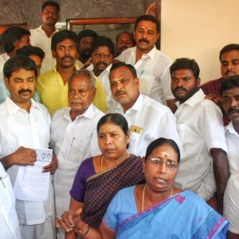 வருமான வரித் துறை ரெய்டு! - முன்னாள் எம்.எல்.ஏ அய்யப்பனின் முடிவால் அ.தி.மு.க-வுக்கு நெருக்கடி?