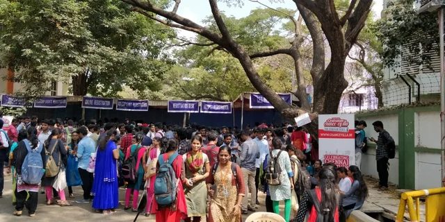 தொழில்நுட்ப விழாவான குருக்ஷேத்ராவில் படைப்புகளைக் காட்சிப்படுத்திய மாணவர்கள்!