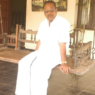 சிலை கடத்தல் கும்பலிடம் பிரபல இயக்குனர் சிக்கியது எப்படி?
