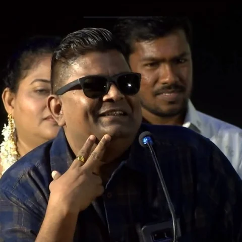 ஆடியோ வெளியீட்டு விழாவில் வருந்திய வசந்தபாலன்; எடுத்துச்சொன்ன மிஷ்கின்!