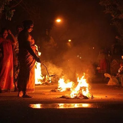 `போகியன்று டயர், ட்யூப், பிளாஸ்டிக் பொருட்களை எரித்தால் கைது நடவடிக்கை!’ - மாசுக்கட்டுப்பாட்டு வாரியம் எச்சரிக்கை