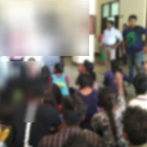 ``சுற்றுலாவுக்குச் சென்ற இடத்தில்...!" - மாணவிகளுக்கு பேராசிரியர்கள் கொடுத்த 'ஷாக்'