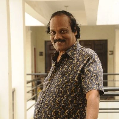 “நான் இறந்துட்டேனானு என்கிட்டயே விசாரிக்கிறாங்ப்பு!’’ - ‘திண்டுக்கல்’ லியோனி