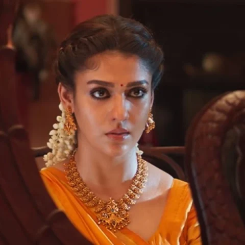 `எல்லோருக்கும் சந்தோஷமா வாழணும்னு ஆசை’ - இரட்டை வேடத்தில் நயன்தாரா நடிக்கும் `ஐரா’ டீசர்