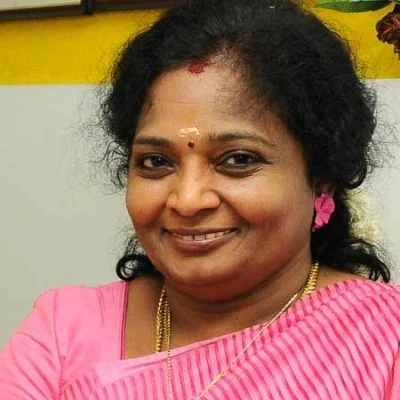 'ஓ.பன்னீர்செல்வத்துக்கு பின்னால் பிஜேபியா'? - தமிழிசை செளந்தரராஜன் விளக்கம்! #OPSvsSASI
