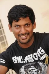 ஆக்ரோஷ அப்பா பாரதிராஜா...அதிரடி மகன் விஷால்: ‘பாண்டியநாடு’ படக்கதை!