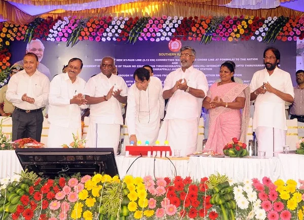 திருச்சி சிவா பேச்சுக்கு பி.ஜே.பி.யினர் எதிர்ப்பு ! ஆங்கிலத்தில் பேசியது தான் காரணமா?
