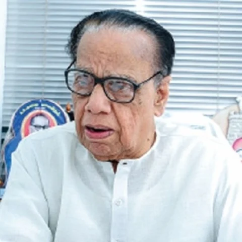 ''அ.தி.மு.க-வின் மூன்று அணிகளுமே வேஸ்ட்!'' - எம்.ஜி.ஆர் நண்பர் ஹெச்.வி. ஹண்டே