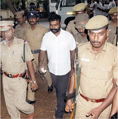 'அட்டாக்' பாண்டி அடையாளம் காட்டும் ராமகிருஷ்ணன் யார்?