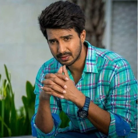 `அப்பாவிடம் மன்னிப்பு கேட்டார் ஆர்ஜே.பாலாஜி!’- விஷ்ணு விஷால்
