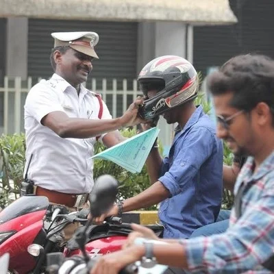 ஹெல்மெட் சட்டம் வந்தாச்சு... மற்ற சட்டங்கள் என்னாச்சு?