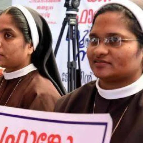 பாலியல் புகாரில் சிக்கிய பிஷப்புக்கு எதிராகப் போராடிய கன்னியாஸ்திரிகள் இடமாற்றம்!