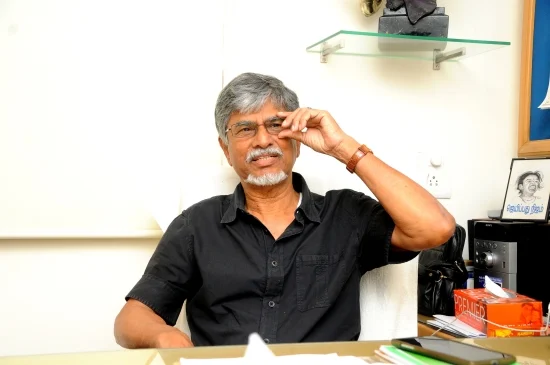 'விஜய்ன்னு அவருக்கு ஏன் பேர் வைச்சேன் தெரியுமா?' - செம ரகளை எஸ்.ஏ.சி