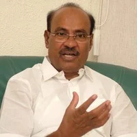 தேர்தல் ஆணையம் தன் கடமையை தட்டி கழிக்க கூடாது: சொல்கிறார் ராமதாஸ்!
