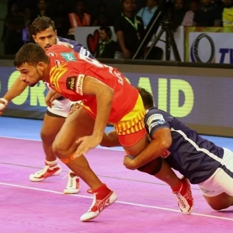 'இருப்பா... பாயின்ட் வரட்டும்' என காத்திருந்து, புள்ளிகளை இழந்து... தோற்றதா டெல்லி ? #ProKabaddi