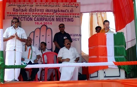 இலங்கைத் தமிழர்களுக்காக காங்கிரஸ் அதிகமாக செய்துள்ளது: கன்னியாகுமரியில் சோனியா பிரசாரம்
