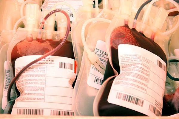 காவல்துறை... ஒரே நாள்... 20,000 யூனிட் ரத்ததானம்! - பாதுகாக்கும் வசதி இருக்கிறதா? #BloodDonation #DataStory