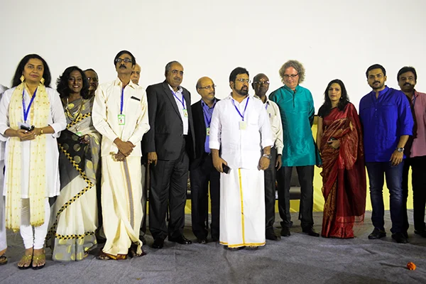 சென்னை திரைப்பட விழாவின் முதல் நாளில் கலக்கிய விக்டோரியா!