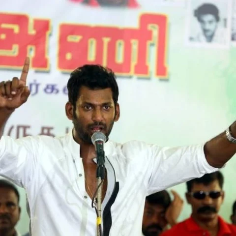 வேட்புமனு ஏற்பு..! தேர்தலில் சந்திக்கிறேன்; விஷால் உற்சாகம்