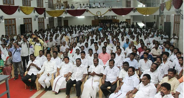`முதல் வெற்றி வைகையிலிருந்துதான் தொடங்கும்' - வேட்பாளர் அறிமுக விழாவில் சூளுரைத்த சு.வெங்கடேசன்