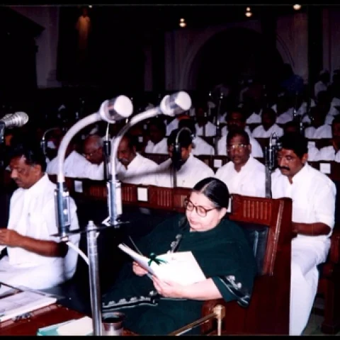 பணம் படைத்த பன்னீர்செல்வம்!, ஓ.பன்னீர்செல்வம் உத்தமரா? அத்தியாயம்-8