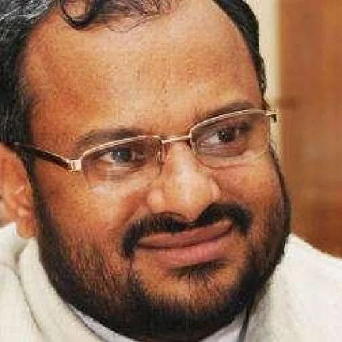 `கான்வென்டிலேயே தங்கியிருக்க அனுமதிக்க வேண்டும்!’ - கேரள முதல்வருக்குக் கடிதம் எழுதிய கன்னியாஸ்திரீகள்